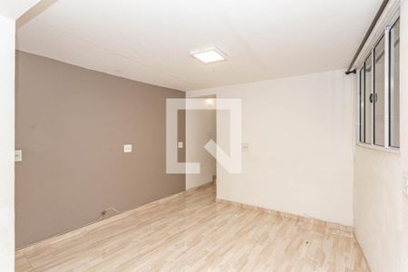 Sala de casa para alugar com 2 quartos, 110m² em São João Clímaco, São Paulo