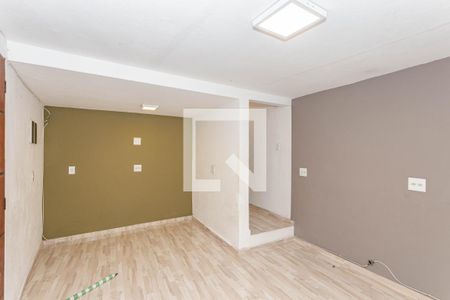 Sala de casa para alugar com 2 quartos, 110m² em São João Clímaco, São Paulo