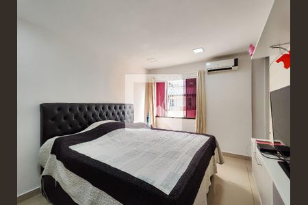 Apartamento à venda com 250m², 3 quartos e 2 vagasSuíte 1