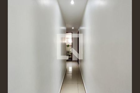 Apartamento à venda com 250m², 3 quartos e 2 vagasCorredor