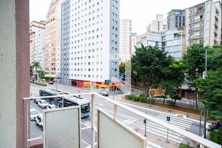 Varanda da Sala/Quarto de kitnet/studio para alugar com 1 quarto, 35m² em Bela Vista, São Paulo
