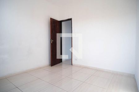 Sala  de casa para alugar com 2 quartos, 240m² em Jardim Eliane, São Paulo