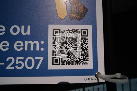 Casa para alugar com 240m², 2 quartos e 2 vagasFachada plaquinha