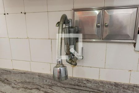 Apartamento à venda com 60m², 2 quartos e 1 vagaCozinha - Torneira