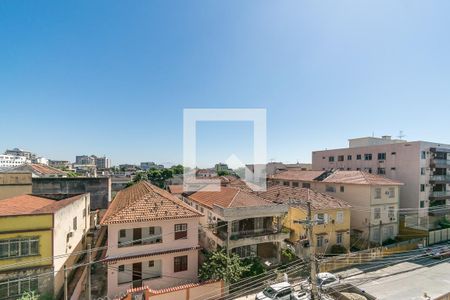 Vista da Sala de apartamento à venda com 2 quartos, 60m² em Olaria, Rio de Janeiro