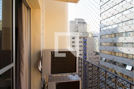 Varanda  de apartamento para alugar com 2 quartos, 64m² em Vila Olímpia, São Paulo