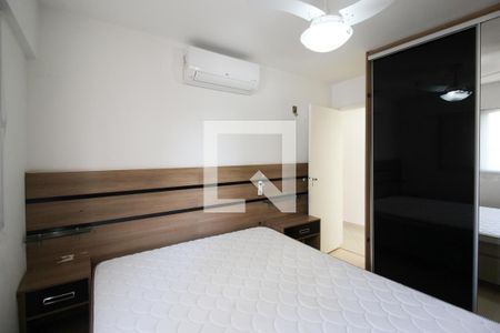Quarto 1  de apartamento para alugar com 2 quartos, 64m² em Vila Olímpia, São Paulo
