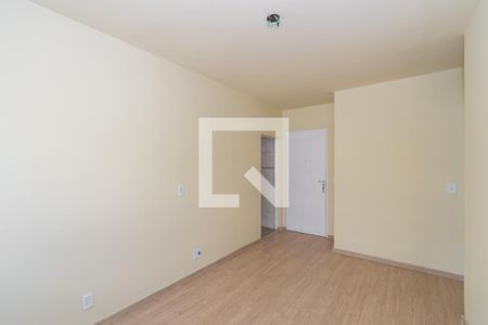 Sala de apartamento para alugar com 1 quarto, 45m² em Penha, Rio de Janeiro