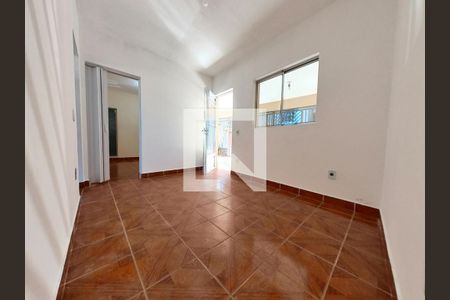 Sala de casa para alugar com 2 quartos, 80m² em Jardim Peri, São Paulo
