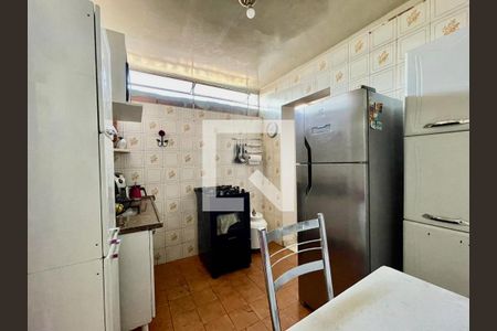 Casa à venda com 360m², 5 quartos e sem vaga Casa à venda com 360m², 5 quartos e sem vagaCozinha