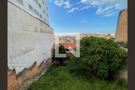 Casa à venda com 360m², 5 quartos e sem vaga Casa à venda com 360m², 5 quartos e sem vagaÁrea Externa
