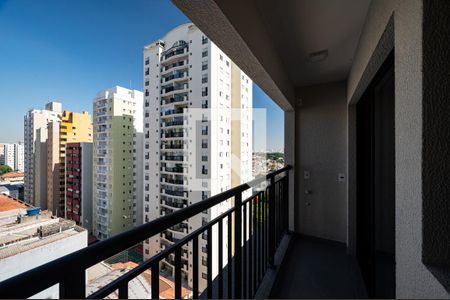 Varanda de kitnet/studio para alugar com 1 quarto, 26m² em Mirandópolis, São Paulo