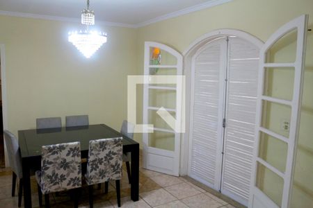 Sala de casa para alugar com 3 quartos, 270m² em Jardim São Caetano, São Caetano do Sul
