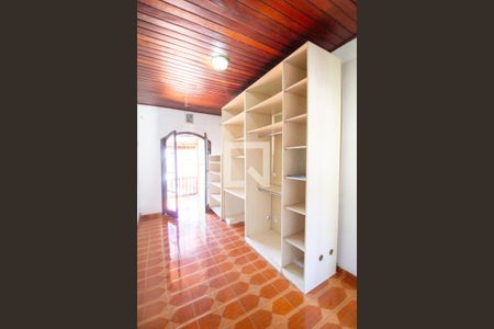 Closet do Quarto 1 de casa para alugar com 2 quartos, 114m² em Jardim Bandeirantes, Guarulhos