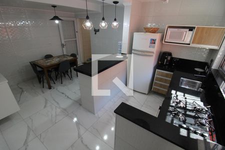 Casa à venda com 120m², 3 quartos e 2 vagasCozinha
