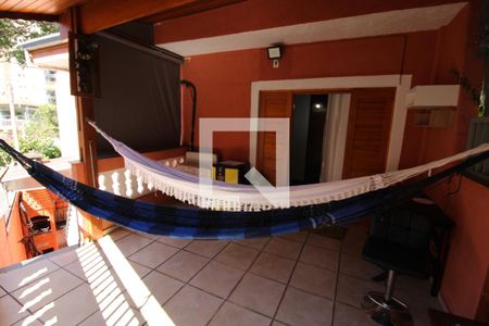 Casa à venda com 120m², 3 quartos e 2 vagasQuarto 2 - Varanda