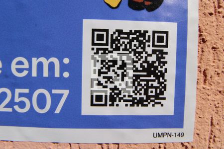 Casa à venda com 120m², 3 quartos e 2 vagasFachada