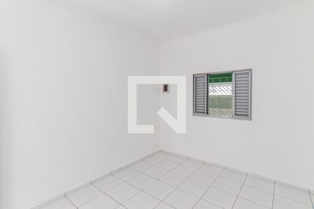 Quarto 1   de casa para alugar com 2 quartos, 90m² em Vila Gustavo, São Paulo
