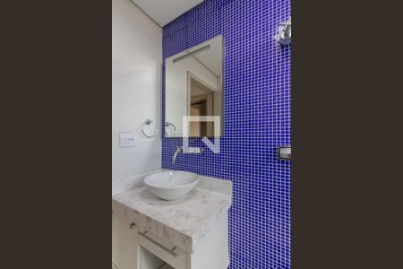 Apartamento para alugar com 200m², 4 quartos e 3 vagas Apartamento para alugar com 200m², 4 quartos e 3 vagasBanheiro