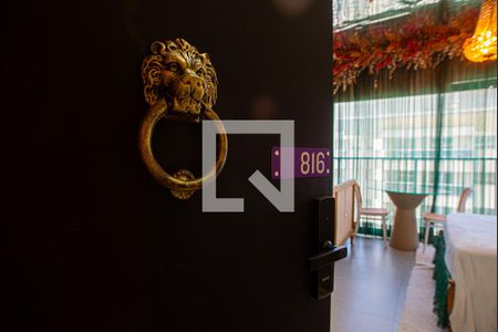 Studio à venda com 18m², 1 quarto e sem vagaPorta de entrada do apartamento