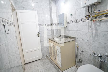 Apartamento à venda com 67m², 2 quartos e sem vaga Apartamento à venda com 67m², 2 quartos e sem vagaBanheiro
