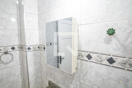 Apartamento à venda com 67m², 2 quartos e sem vaga Apartamento à venda com 67m², 2 quartos e sem vagaBanheiro