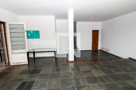 Casa à venda com 290m², 4 quartos e 2 vagasSalão