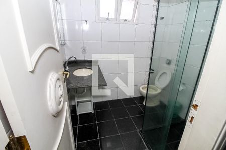 Casa à venda com 290m², 4 quartos e 2 vagasBanheiro