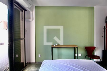 Quarto 1 de apartamento para alugar com 2 quartos, 69m² em Jardim Las Palmas, Guarujá