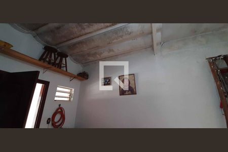 Casa à venda com 191m², 3 quartos e 2 vagas Casa à venda com 191m², 3 quartos e 2 vagasQuarto de Serviço