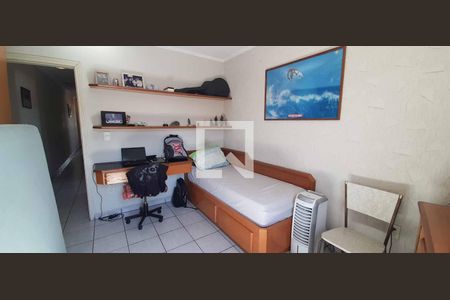 Casa à venda com 191m², 3 quartos e 2 vagas Casa à venda com 191m², 3 quartos e 2 vagasQuarto 2