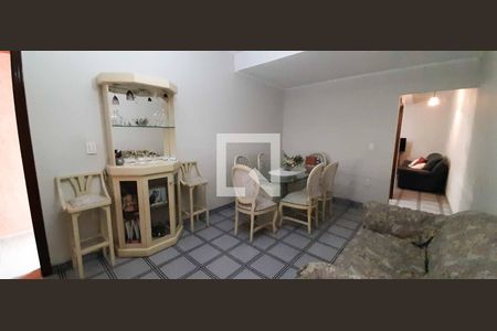 Casa à venda com 3 quartos, 191m² em Pestana, Osasco