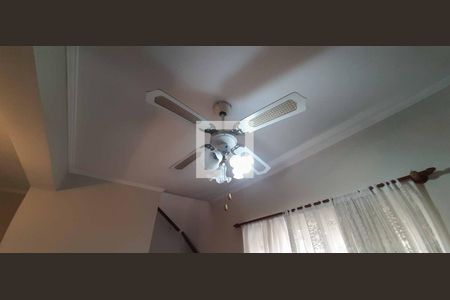 Sala de casa à venda com 3 quartos, 191m² em Pestana, Osasco