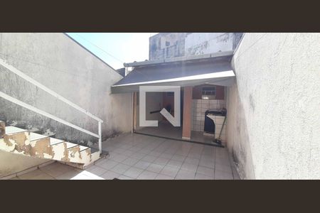 Casa à venda com 191m², 3 quartos e 2 vagas Casa à venda com 191m², 3 quartos e 2 vagasÁrea de Serviço