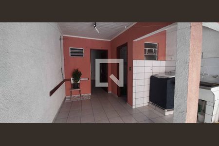 Casa à venda com 191m², 3 quartos e 2 vagas Casa à venda com 191m², 3 quartos e 2 vagasÁrea de Serviço