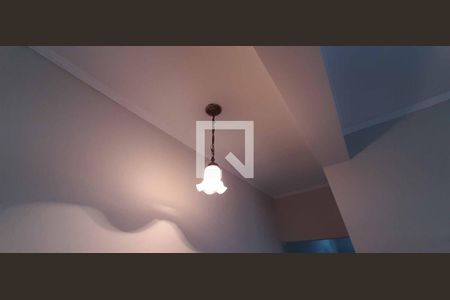 Casa à venda com 191m², 3 quartos e 2 vagas Casa à venda com 191m², 3 quartos e 2 vagasSala