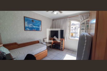 Casa à venda com 191m², 3 quartos e 2 vagas Casa à venda com 191m², 3 quartos e 2 vagasQuarto 2