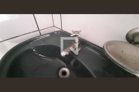 Casa à venda com 191m², 3 quartos e 2 vagas Casa à venda com 191m², 3 quartos e 2 vagasBanheiro de Serviço