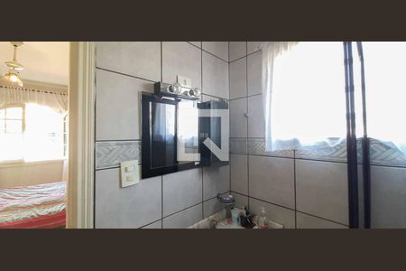 Casa à venda com 191m², 3 quartos e 2 vagas Casa à venda com 191m², 3 quartos e 2 vagasBanheiro