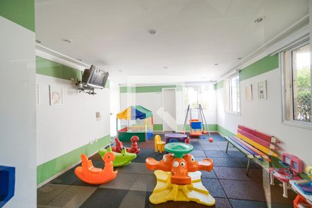 Apartamento à venda com 98m², 4 quartos e 2 vagasBrinquedoteca