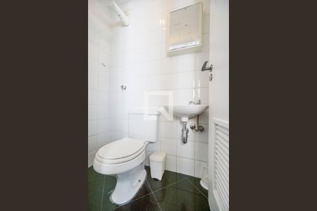 Apartamento à venda com 98m², 4 quartos e 2 vagasBanheiro de serviço