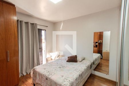 Suíte   de casa para alugar com 4 quartos, 195m² em Vila Dom Pedro Ii, São Paulo