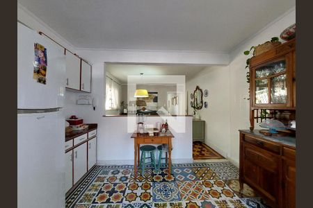 Casa à venda com 190m², 3 quartos e 2 vagasCozinha