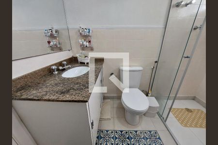 Casa à venda com 190m², 3 quartos e 2 vagasBanheiro 1