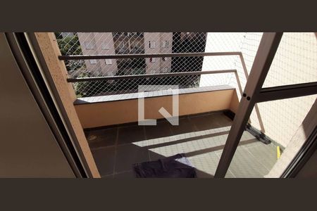 Sacada de apartamento para alugar com 2 quartos, 57m² em Bandeiras, Osasco