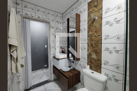 Casa para alugar com 130m², 3 quartos e 2 vagasBanheiro do Quarto 3