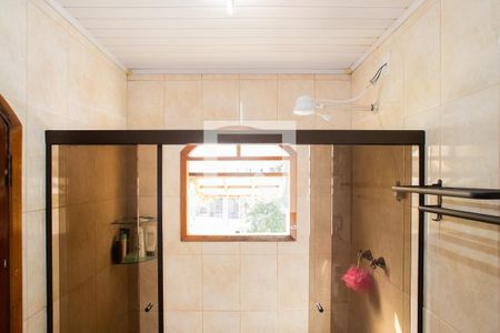 Casa à venda com 250m², 3 quartos e 3 vagasBaheiro - Suíte 2