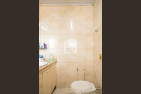 Casa à venda com 250m², 3 quartos e 3 vagasBaheiro - Suíte 2