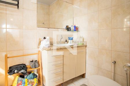 Casa à venda com 250m², 3 quartos e 3 vagasBaheiro - Suíte 2