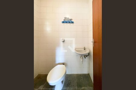 Casa à venda com 250m², 3 quartos e 3 vagasBanheiro - Suíte 3